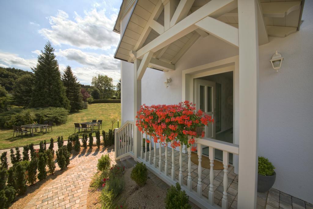 Hotel Jaegerhof Staatsbad Brückenau Eksteriør billede