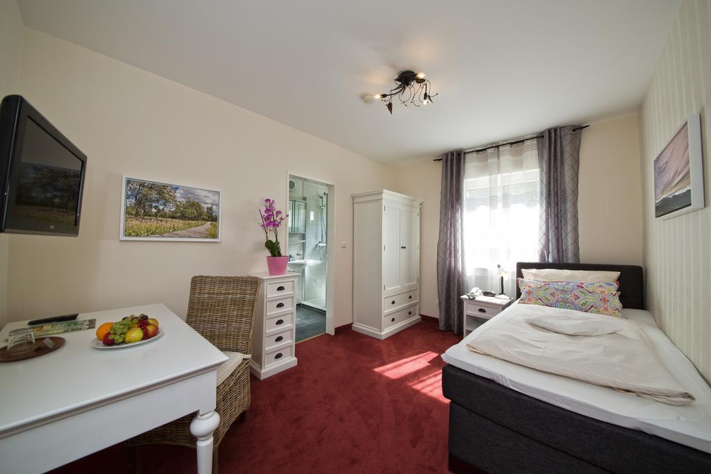 Hotel Jaegerhof Staatsbad Brückenau Eksteriør billede
