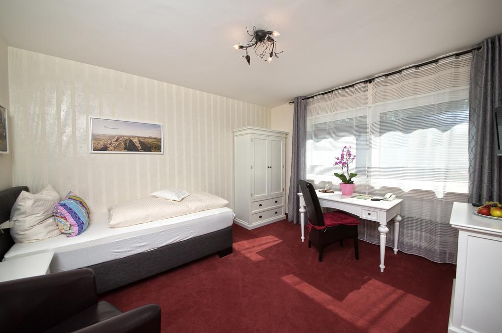 Hotel Jaegerhof Staatsbad Brückenau Eksteriør billede